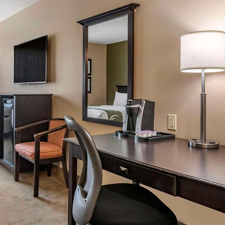Quality Inn & Suites Quispamsis Rothesay Exterior foto