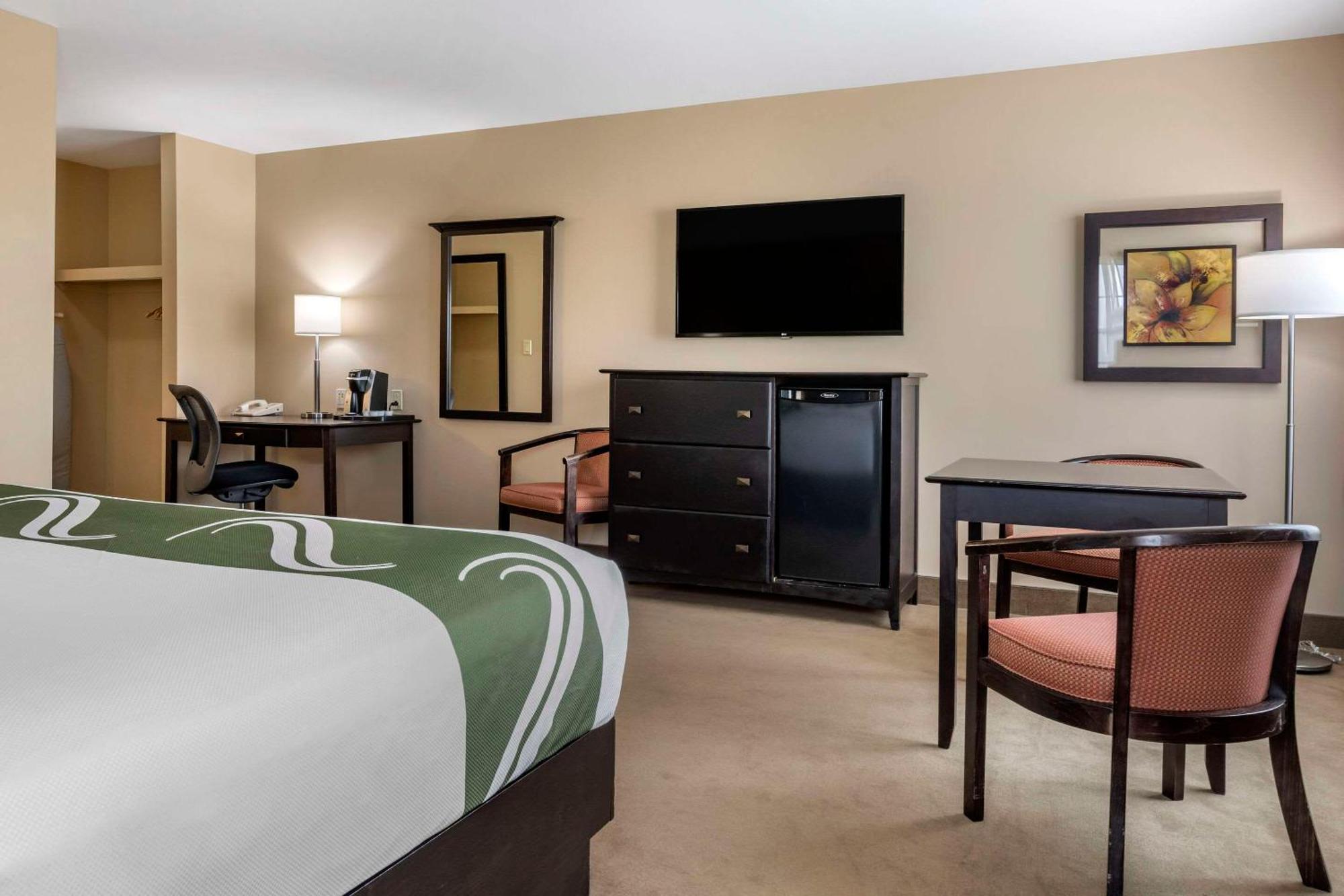 Quality Inn & Suites Quispamsis Rothesay Exterior foto