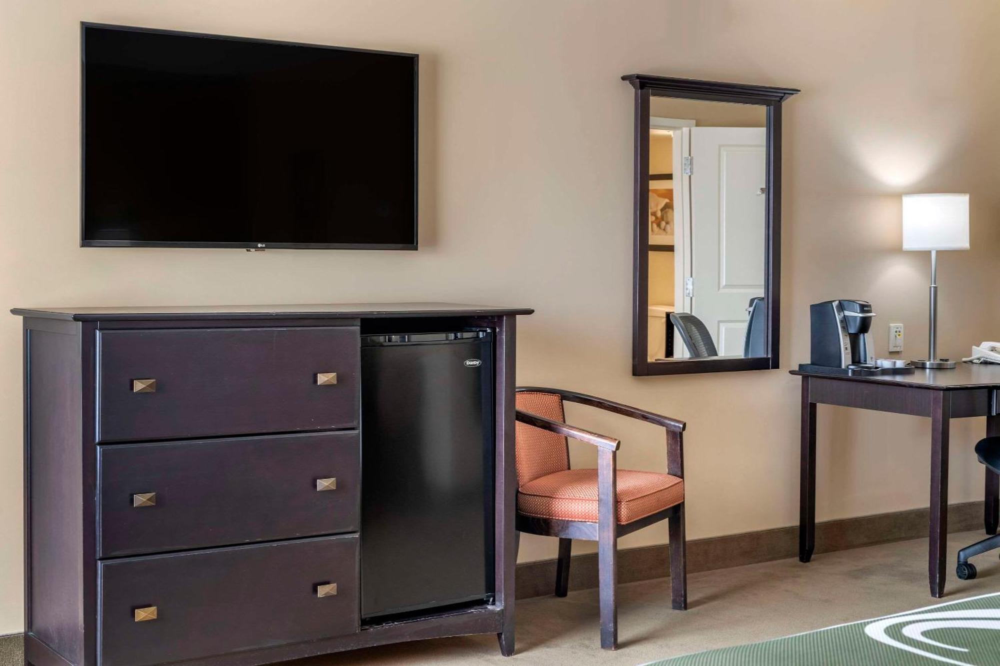 Quality Inn & Suites Quispamsis Rothesay Exterior foto